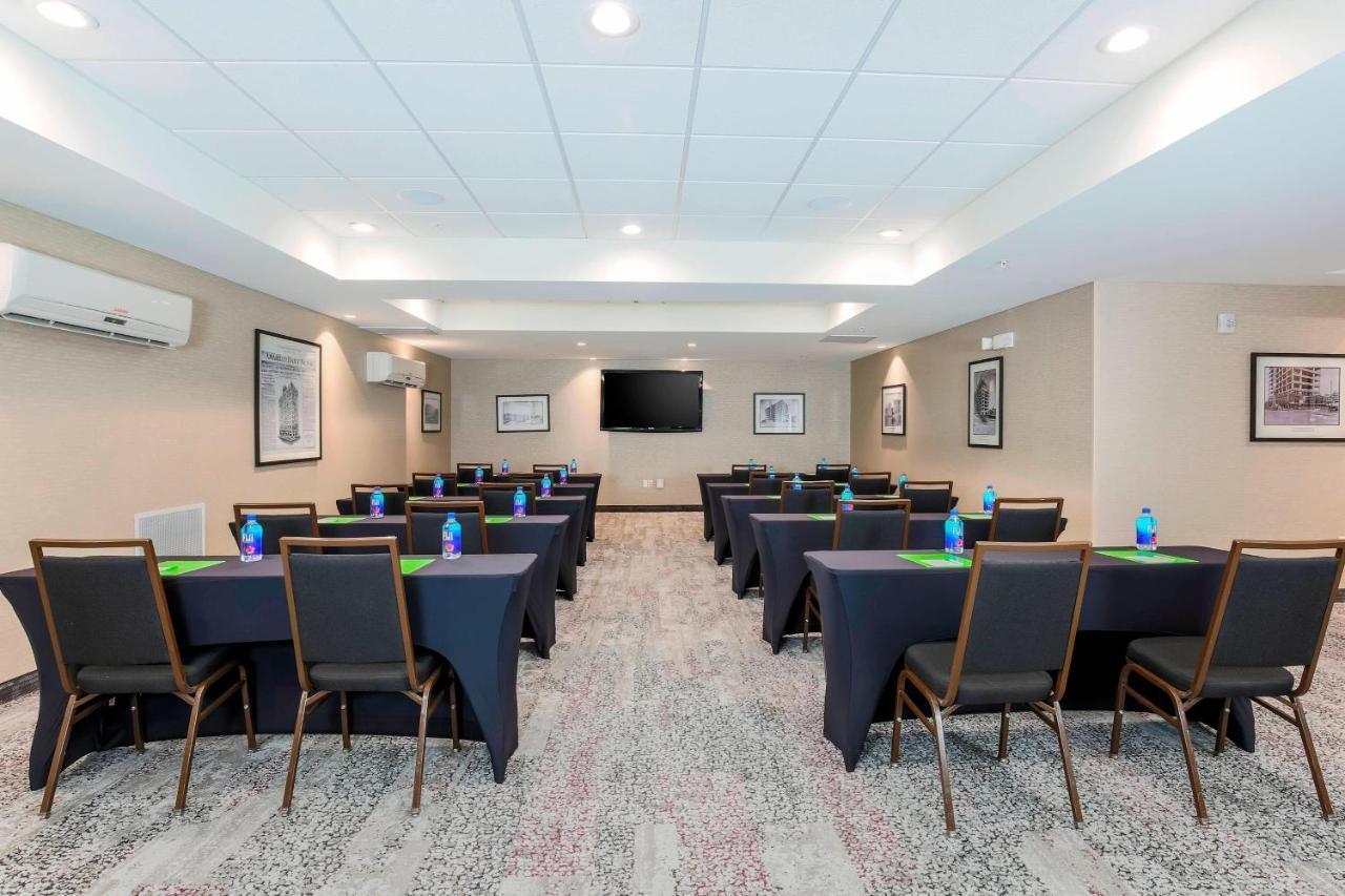 Courtyard By Marriott Amarillo Downtown Hotel Bagian luar foto