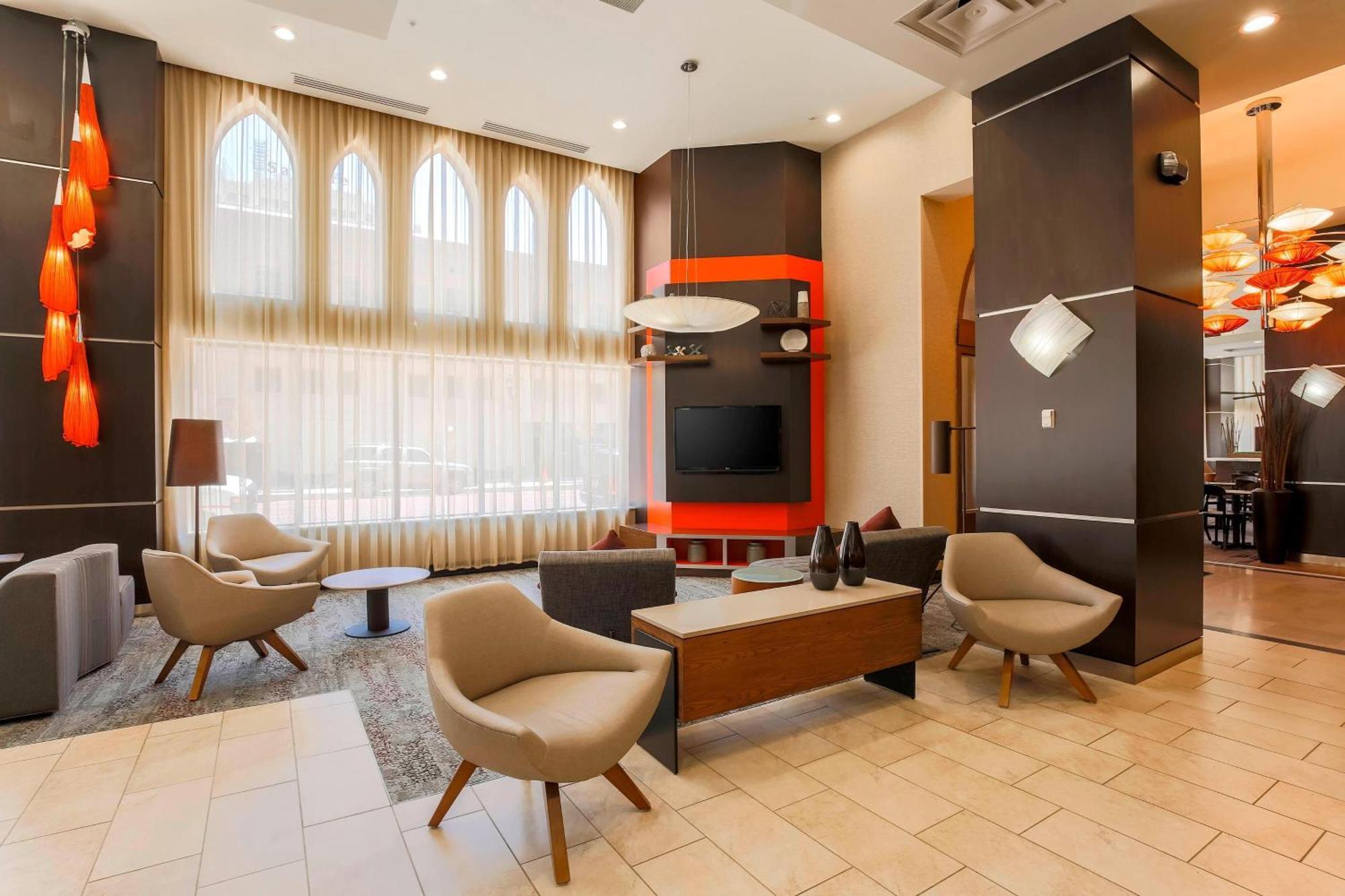 Courtyard By Marriott Amarillo Downtown Hotel Bagian luar foto