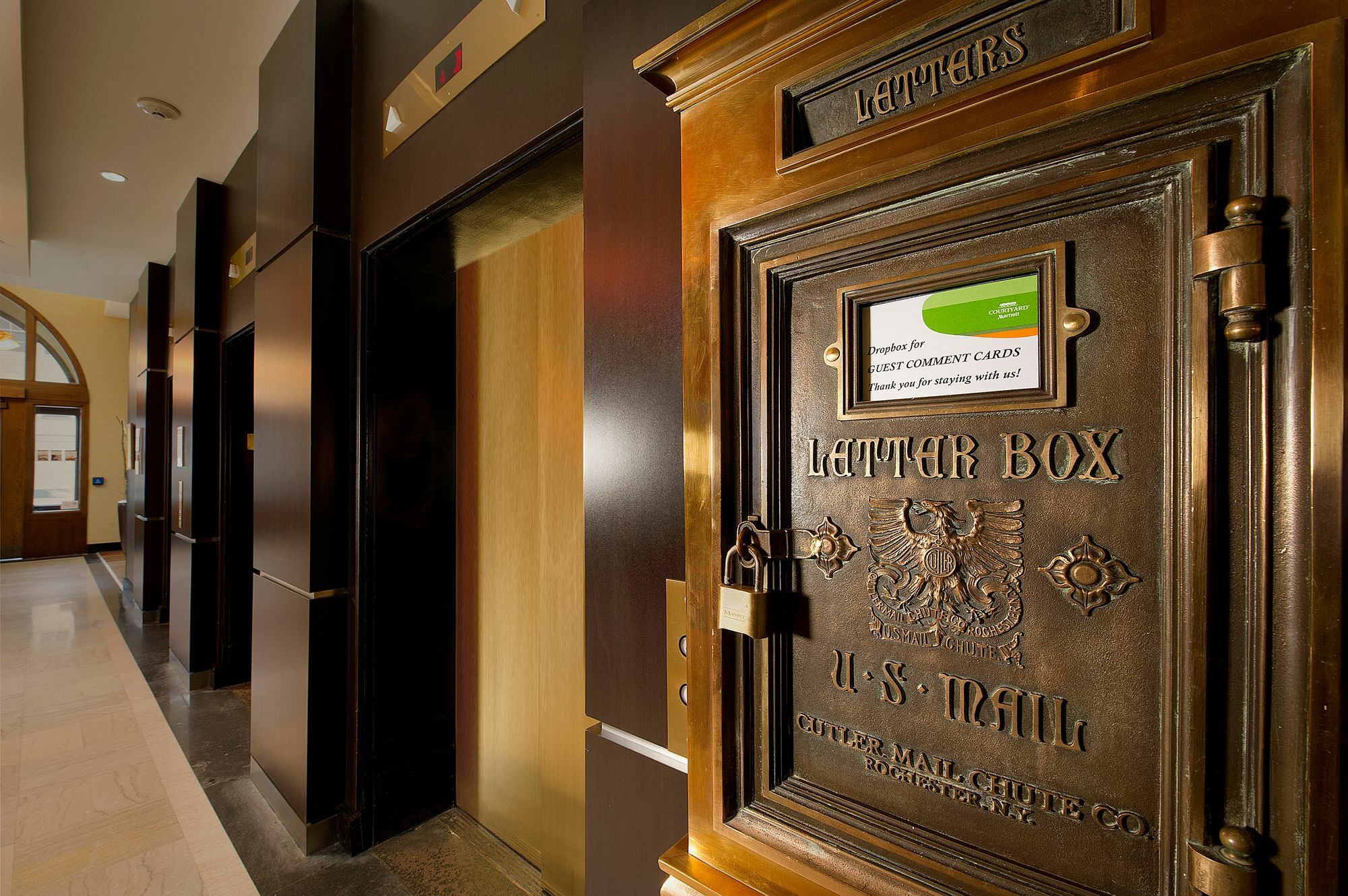 Courtyard By Marriott Amarillo Downtown Hotel Bagian luar foto